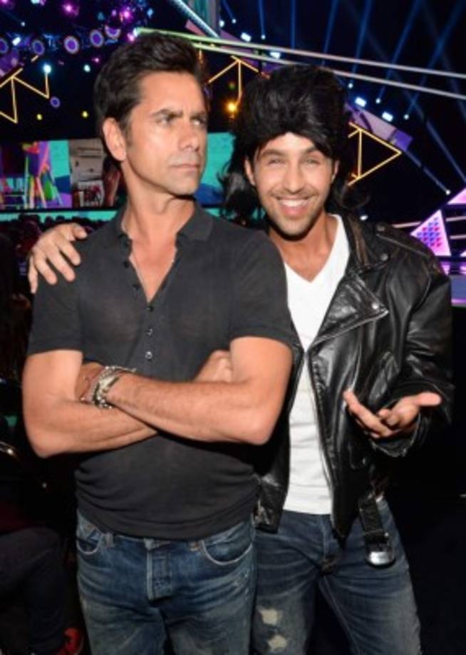 John Stamos y Josh Peck.