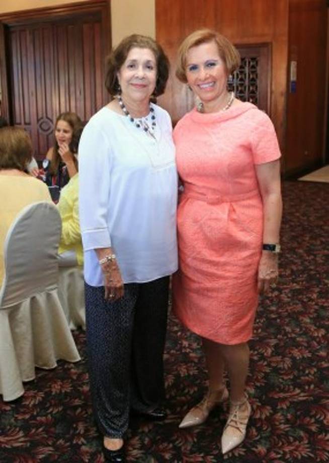 Luisita Dumas y Miriam Rosenthal.