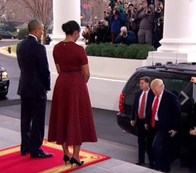 En su recibimiento a la Casa Blanca, el presidente saliente, Barack Obama dio una cátedra de caballerosidad a Donald Trump.