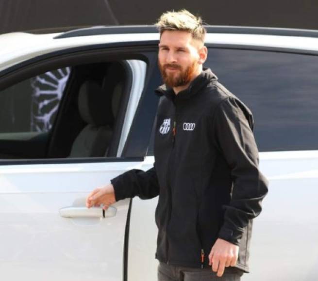 Y Lionel Messi eligió un Audi Q7 en color blanco.