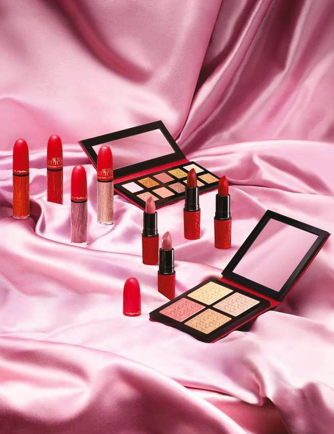 Rosalía crea una colección de belleza; “es un sueño”, dice