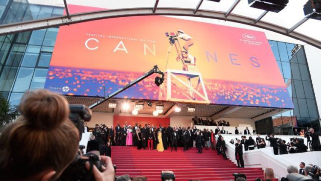 El Festival de Cannes es un festival de cine de categoría «A», celebrado en la ciudad francesa de Cannes. Está acreditado por la FIAPF, junto con los festivales de Berlín, San Sebastián, Mar del Plata, Karlovy Vary y Venecia, entre otros.