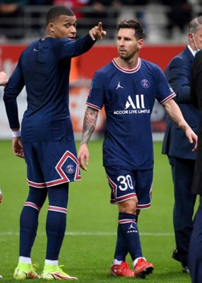 Con Messi, el PSG se acerca a la Champions, pero la importancia de Mbappé en el equipo quedaría reducida a un segundo escalón, ya que todas las miradas estarán puestas en el argentino.