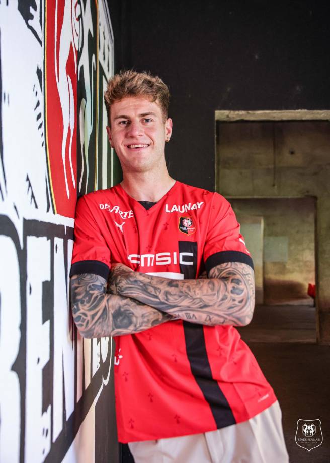 OFICIAL: El defensor galés Joe Rodon es nuevo jugador del Rennes de Francia, llega procedente del Tottenham. Firmó cedido por 1 año con opción de compra (no obligatoria) de 20M€.