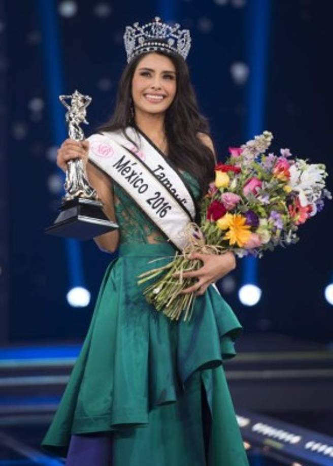 La modelo, quien formará parte de la nueva temporada del reality show “Survivor”, dijo que le tuvieron que quitar sus implantes y ponerle un brasiere ortopédico, lo que le produjo una fuerte depresión.