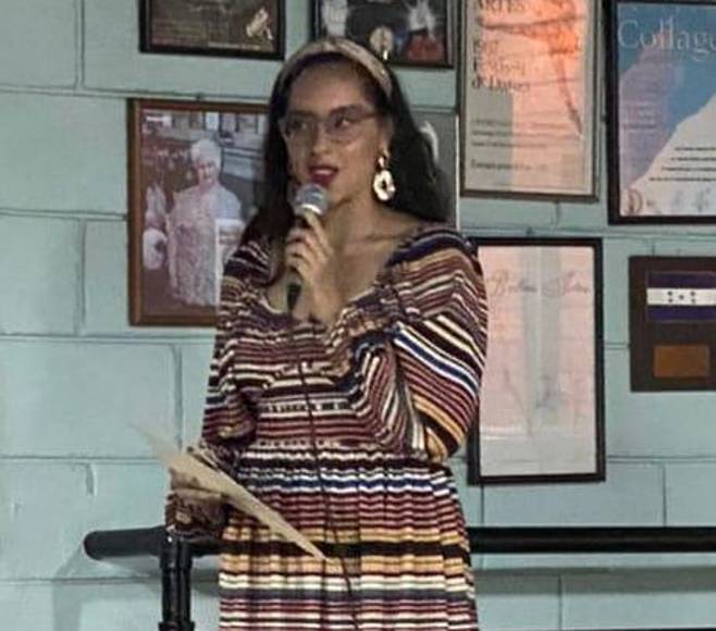 La maestra de ceremonia, Marcela Suazo