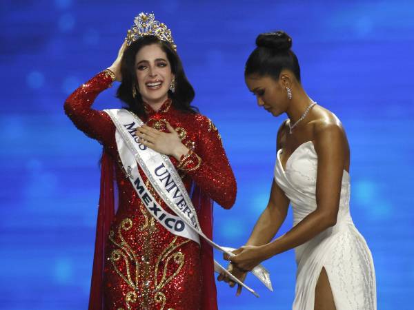 La estatal Petróleos Mexicanos (Pemex) negó que exista una relación con los dueños del concurso Miss Universo y el reciente triunfo en el certamen de la mexicana Fátima Bosch Fernández, hija de un directivo de la empresa petrolera.