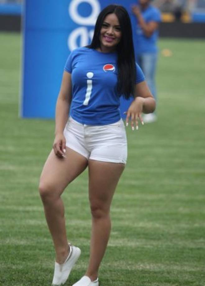 Las chicas estuvieron en el estadio Nacional de Tegucigalpa.