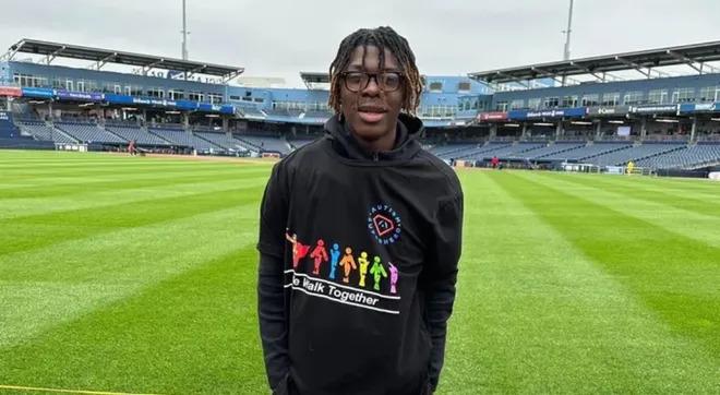 Joven muere por ingesta de frituras extrapicantes en EEUU