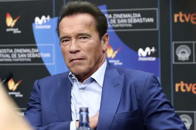 Arnold Schwarzenegger desafía al tiempo: festeja sus 79 años ejercitándose