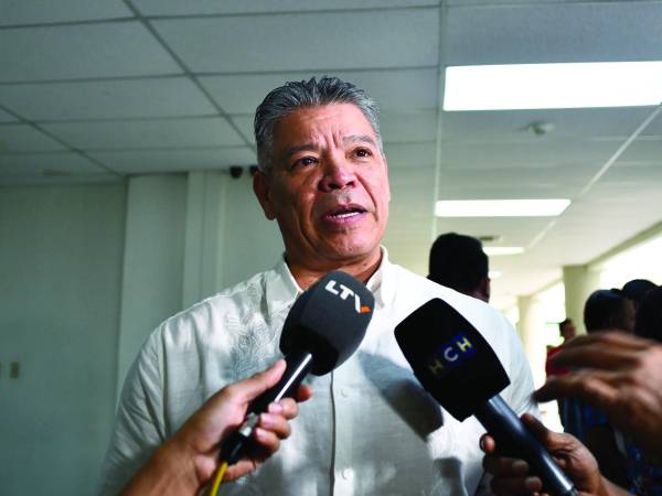 <b>El vicealcalde Omar Menjívar explicó que agotará los recursos correspondientes.</b>