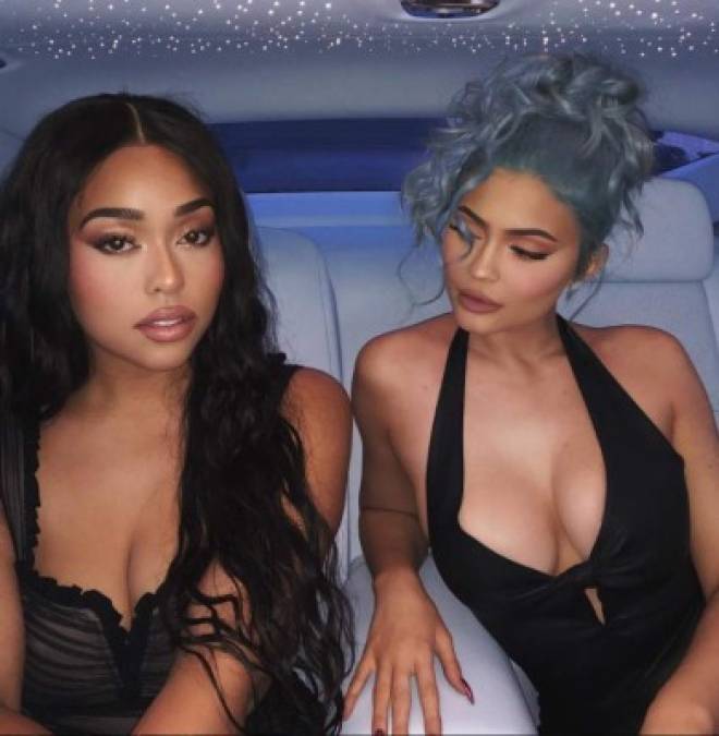 Jordyn Woods, la mejor amiga de Kylie Jenner, está en medio del nuevo escándalo de una nueva infidelidad de Tristan Thompson, pareja de la hermana de Kylie, Khloé Kardashian.<br/>