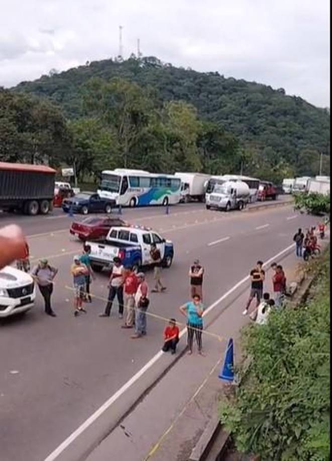 Otra de las víctimas fue identificada como Delmer Zelaya. De los muertos solo uno no se identificó.