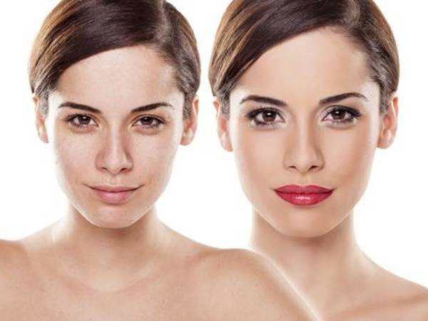 La clave de esta tendencia está en aplicar el maquillaje de tal manera que se perciba un rostro totalmente natural, pero en el que se han corregido imperfecciones como ojeras, manchas, iluminación en los ojos o volumen de los labios.