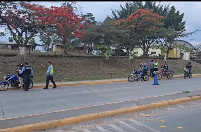 Siguatepeque le declara la guerra a las motos ruidosas; decomisaron más de 50