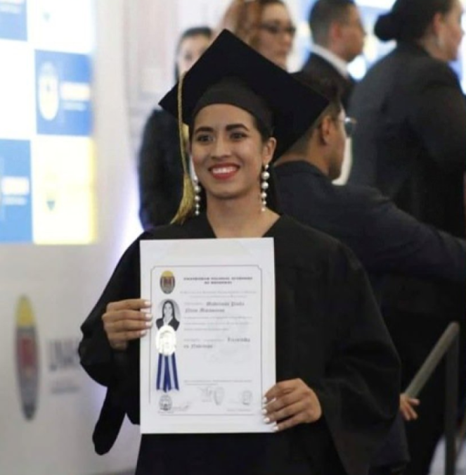 Nieto fue una de los miles de jóvenes que durante esta semana cumplieron su sueño y se graduaron de la Universidad Nacional Autónoma de Honduras (UNAH).