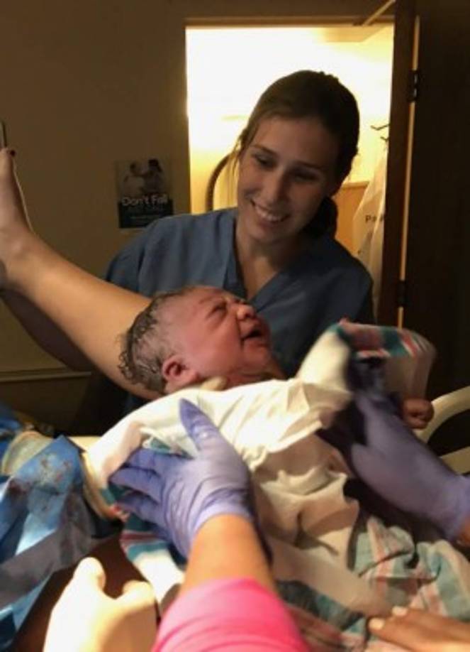 En efecto, Estados Unidos superó este martes las 200.000 muertes de covid-19, un nuevo hito sombrío a seis semanas de que el país decida si renueva el mandato del presidente Donald Trump, muy criticado por su manejo de la pandemia.