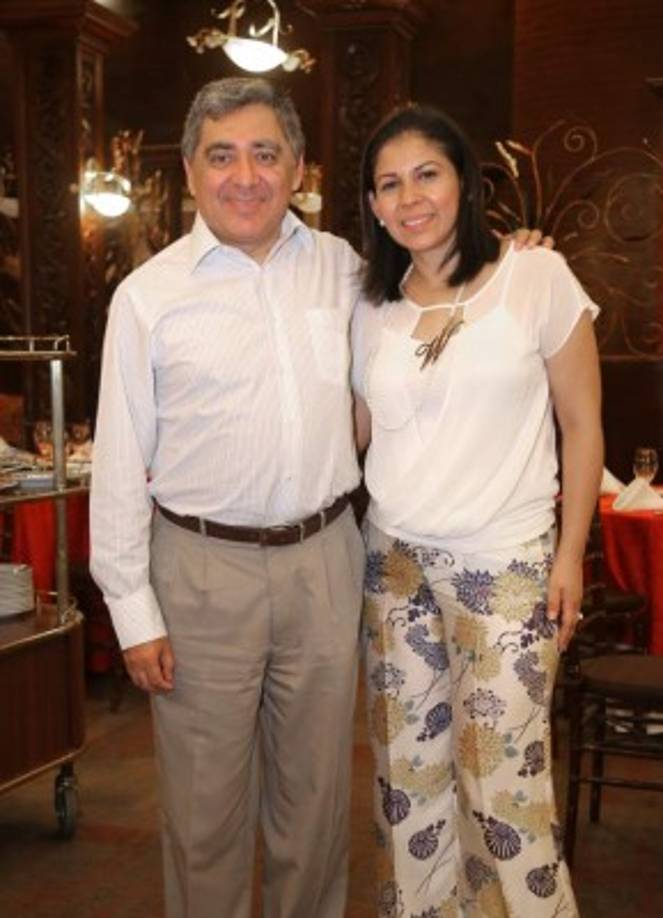Omar y Waleska Hurtado.