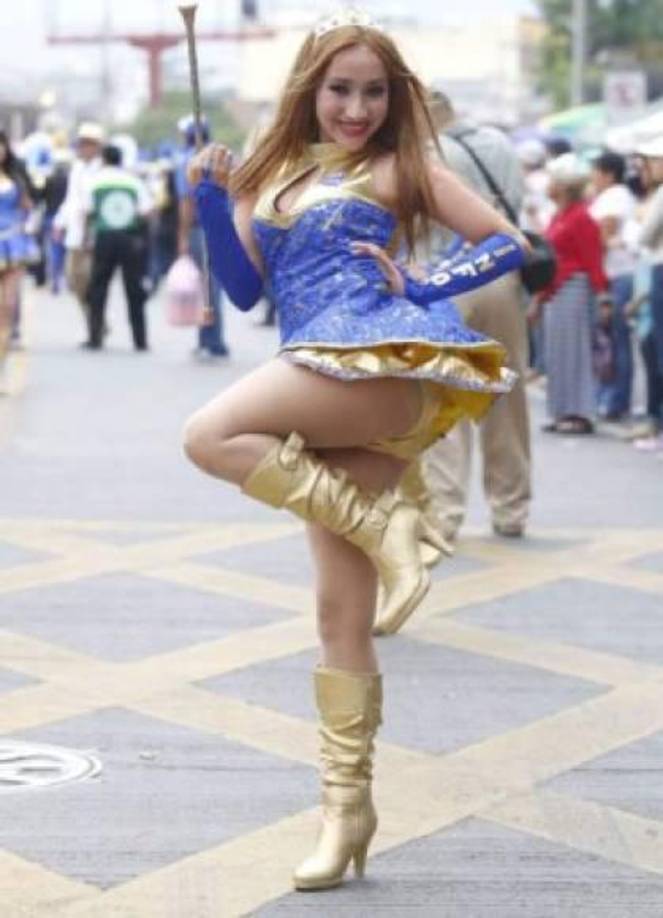 Mientras que en el 2015, Ruth Rojas impactó con su belleza en las calles de Tegucigalpa.