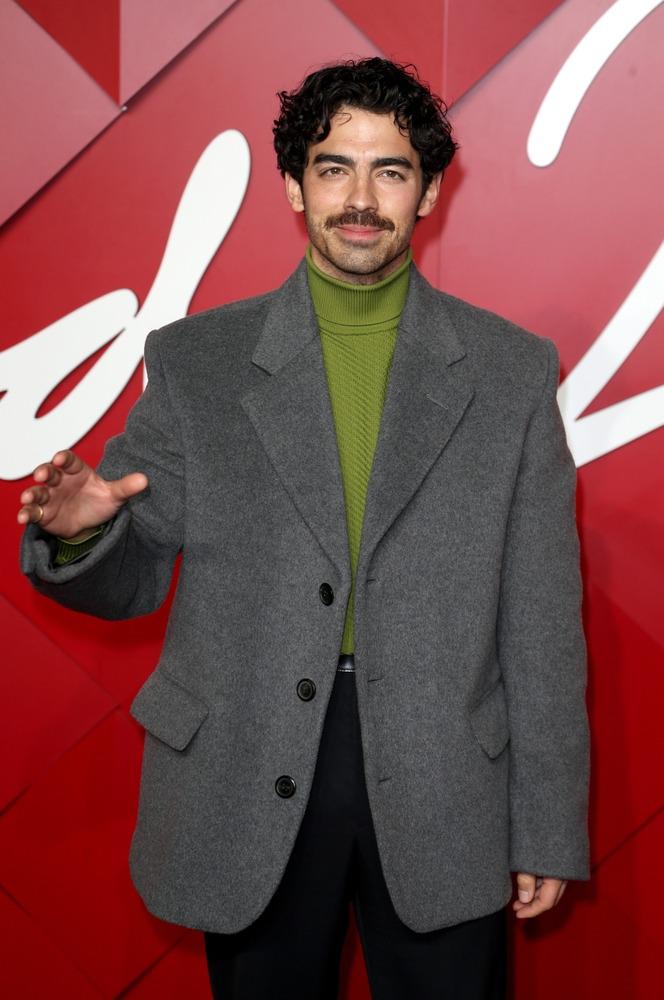 Joe Jonas habla de su salud mental y las redes lo cuestionan
