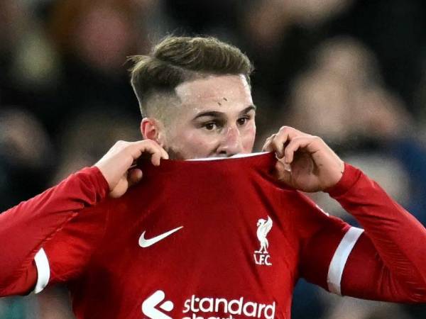 El volante argentino Alexis Mac Allister del Liverpool lamentó la caída en casa del Everton.