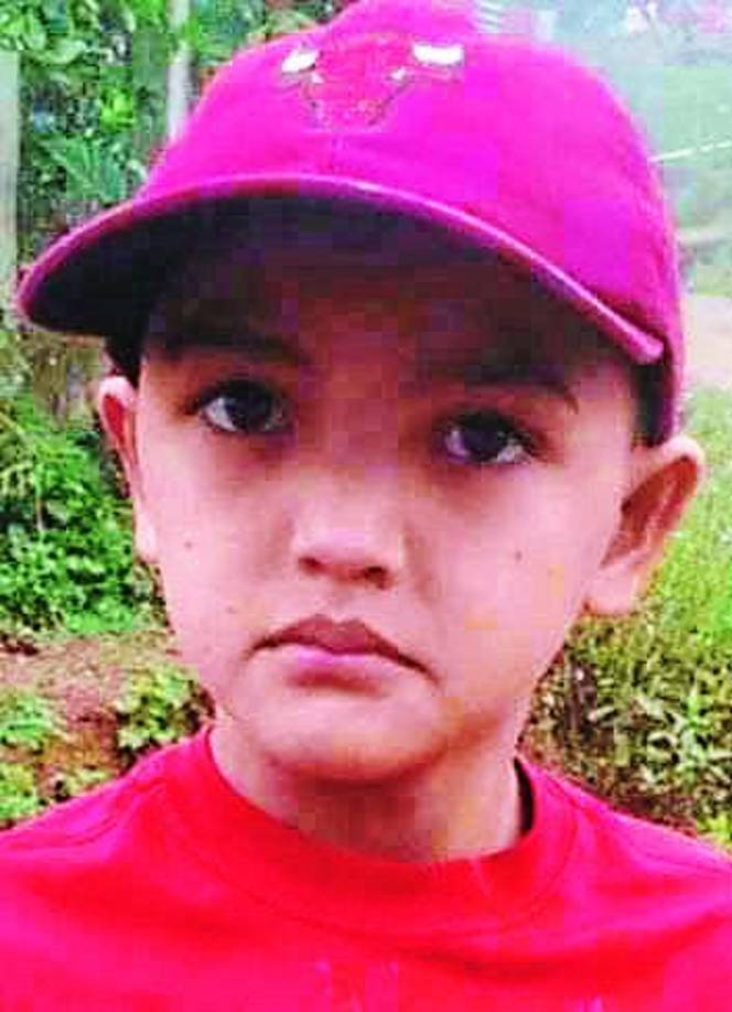  El hecho causó mucho dolor en la comunidad, donde velaron y sepultaron los restos mortales de los niños ayer.