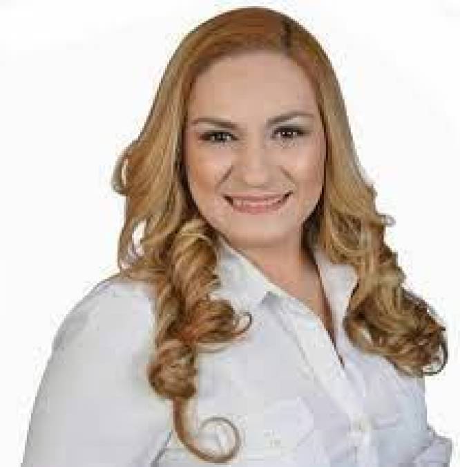 13. Karen Vanessa Martínez, diputada del Partido Anticorrupción por el departamento de Cortés. (0 proyectos de ley presentados en el CN). 