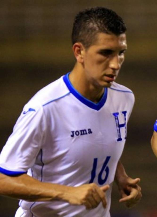 Johnny Leverón, defensa del Correcaminos de Méxiico, no ha sido convocado para los últimos partidos y tiene un 4.07% de los votos para que regrese a la Selección de Honduras.