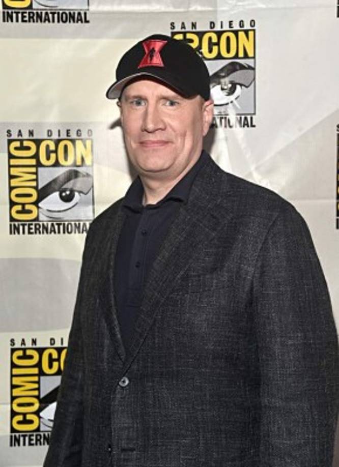 El presidente de Marvel Studios, Kevin Feige, también confirmó, sin especificar nada, que están trabajando en las secuelas de 'Black Panther' y 'Captain Marvel', y en la tercera entrega de 'Guardianes de la galaxia'.<br/><br/>Y dejó con la miel en los labios a muchos al mencionar levemente que planean proyectos sobre 'Cuatro fantásticos' y 'los mutantes', una referencia implícita a 'X-Men'.<br/><br/>Marvel puede incluir ya a 'Cuatro fantásticos' y 'X-Men' en sus historias después de que Disney comprara la parcela de entretenimiento de Fox, que tenía los derechos sobre las adaptaciones de esos dos cómics.