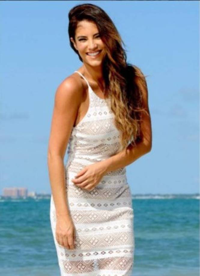 Al parecer, ellos ya se conocen, pues en 2015 el cantante ganó el premio Latin American Music Awards, el cual iba a ser entregado por Espino, pero como Balvin no acudió a la ceremonia, la venezolana se quedó con el trofeo y aseguró que ella podía dárselo.<br/><br/>