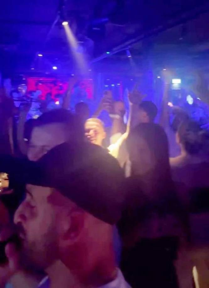 Locura en la fiesta íntima de los jugadores del Manchester City.