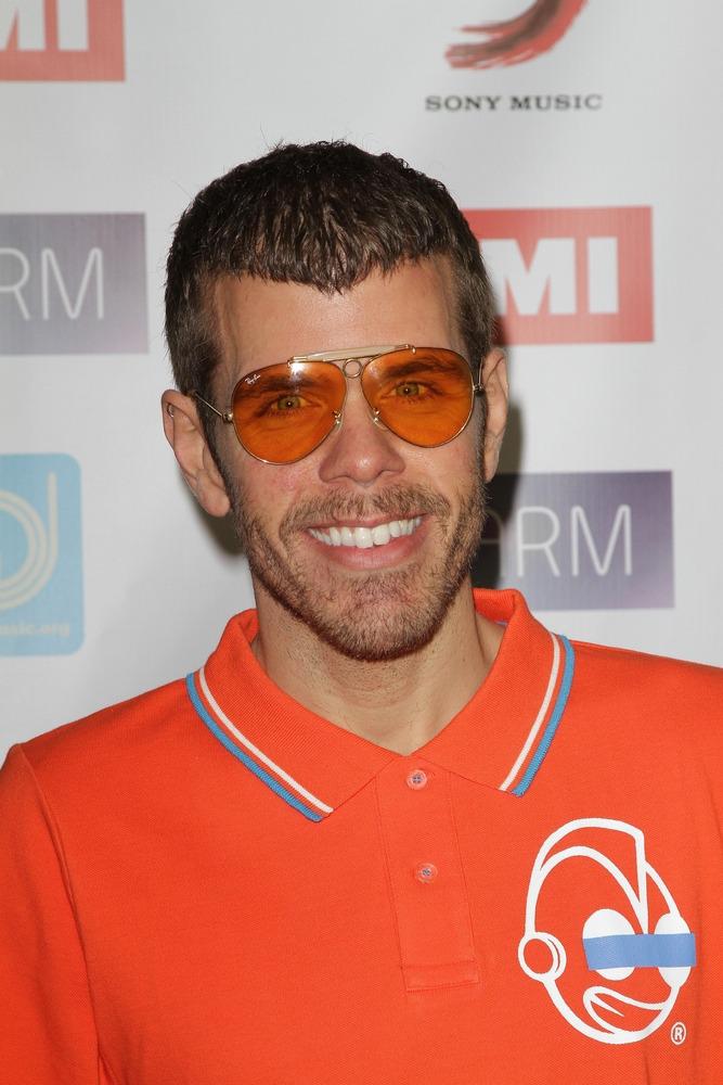 Perez Hilton será sometido a una evaluación psiquiátrica; su familia pide respeto