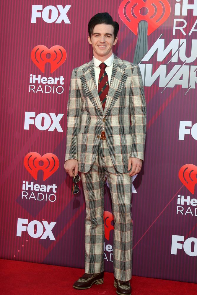 Drake Bell dudaría de su paternidad con su novia, tras presunta infidelidad