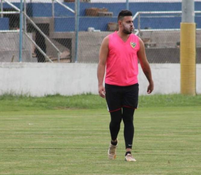 Francisco 'Pachi' Reyes ya está descartado en el Honduras Progreso. El guardameta se presentó esta semana a los entrenamientos del Social Sol para jugar en la Liga de Ascenso.