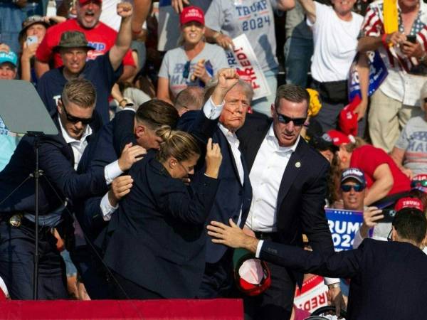 Trump sobrevivió a un intento de asesinato en un mitin en Pensilvania el fin de semana.