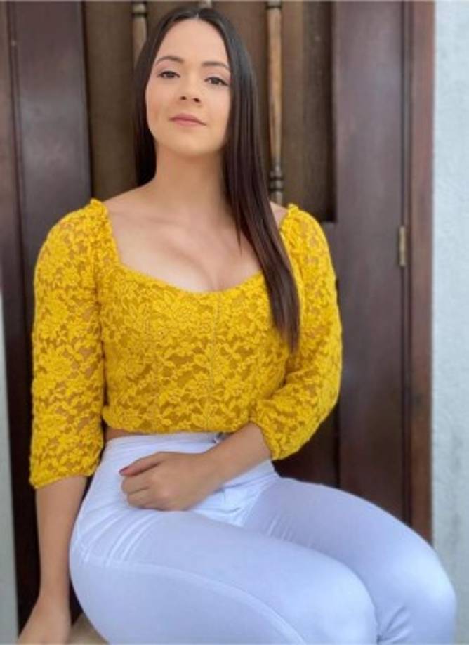 Aquí te dejamos algunas fotografías de la guapa periodista hondureña, que hoy celebra su cumpleaños: