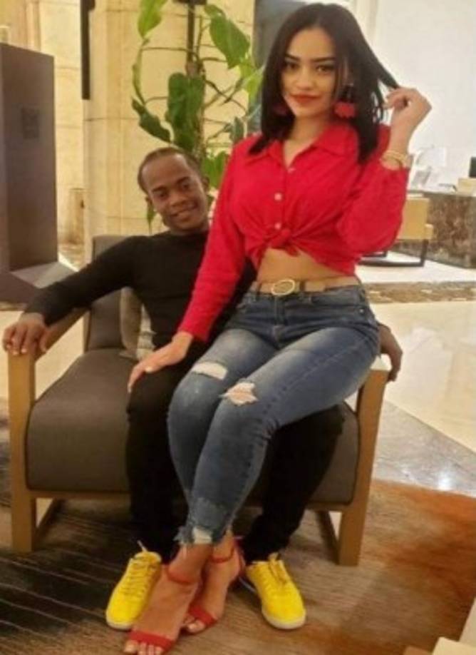 El joven originario de La Ceiba se vio envuelto en un pleito en redes sociales después de sugerir que había tenido una relación en el plano íntimo con la presentadora hondureña Ónice Flores.