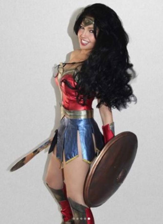 Thalia disfruta de disfrazarse y hacerse abruptos cambios de look, algo que también le encanta a sus seguidores.