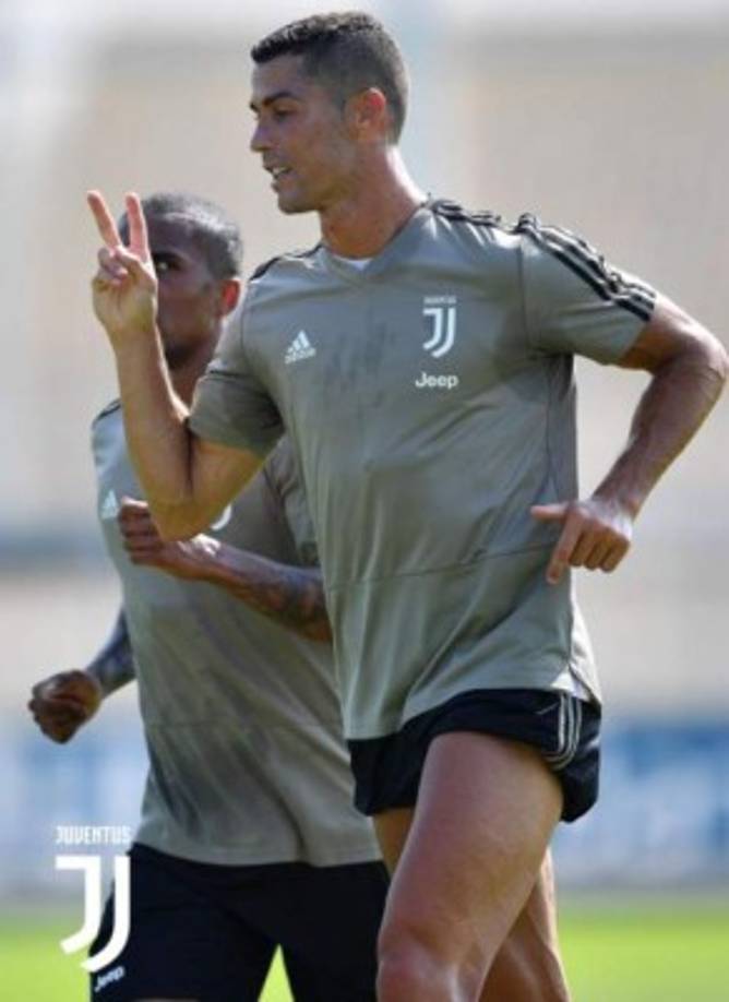 Cristiano Ronaldo dejó el Real Madrid tras nueve temporadas en el Santiago Bernabéu y fichó por la Juventus para abrir una nueva etapa de su prolífica carrera.