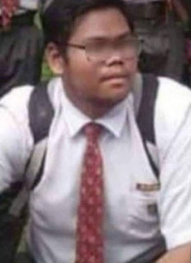 En 2018, otro joven también murió electrocutado por escuchar música con audífonos desde celular mientras este se cargaba.