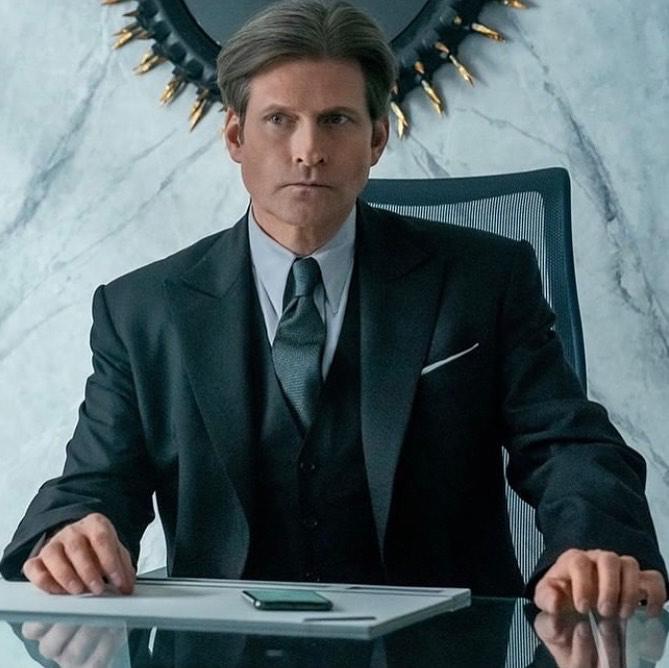 Crispin Glover de Volver al futuro es demandado por presunto cautiverio