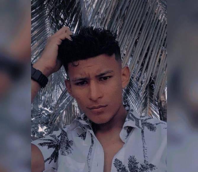 La familia de Hernández confirmó que este había salido a una fiesta desde el sábado por la noche.