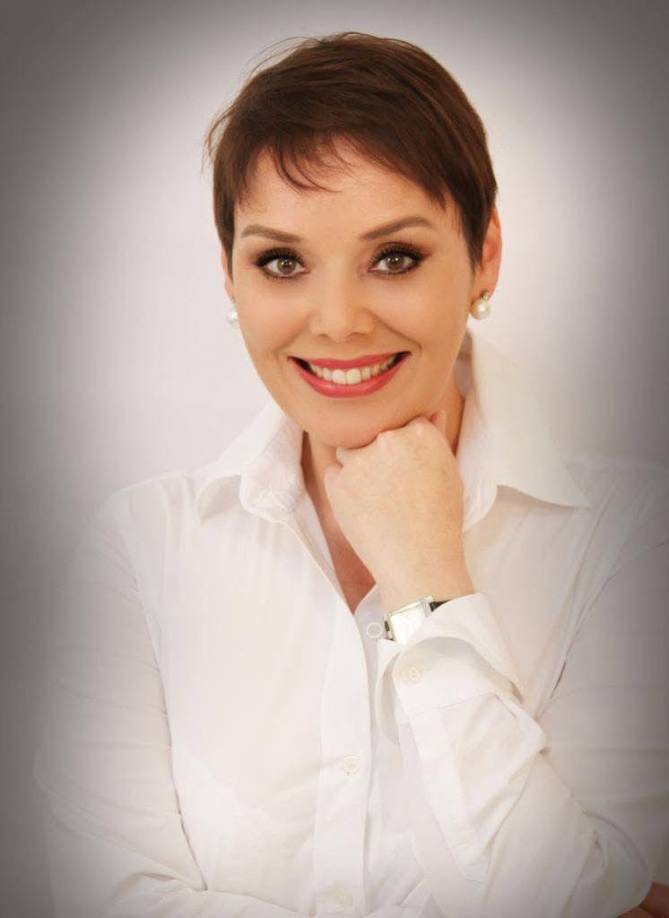 Sobre sus futuras aspiraciones políticas, Valle indicó que tiene claro su panorama y que continuará defendiendo sus ideales en el Congreso.