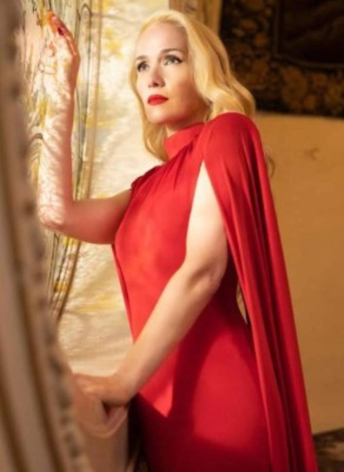 La conductora de Got Talent Uruguay impacta por sus looks.