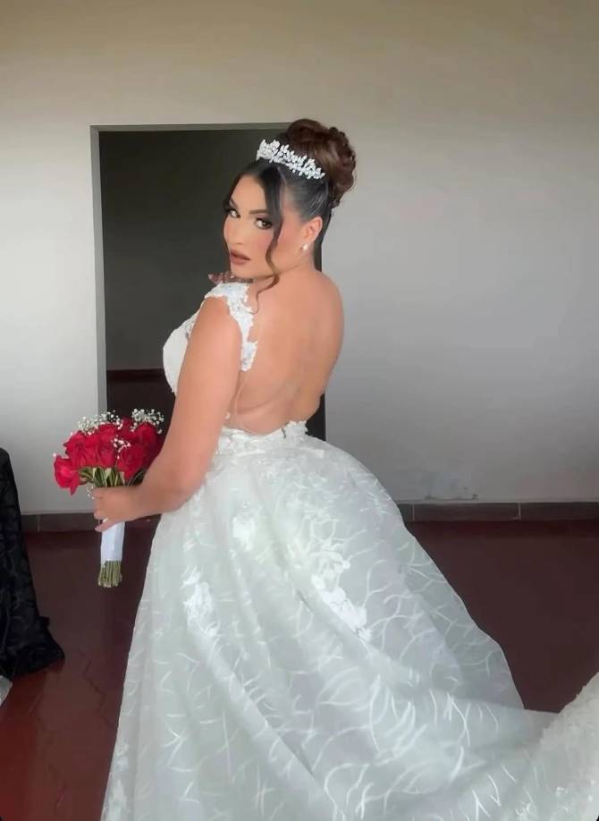 Pero además de los detalles de la ceremonia o su vestido de ensueño, Alejandra Rubio ha dado de qué hablar por las personas que no invitó a su boda. 