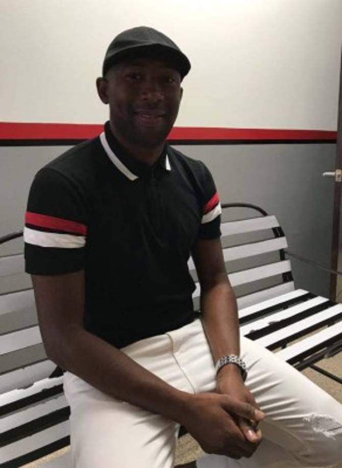 Jerry Palacios: El exmundialista hondureño sigue a la espera de poder encontrar equipo. Ha estado entrenando con el Real de Minas y esta demana definirá si se queda o no en el nuevo inquilino de la Liga Nacional.