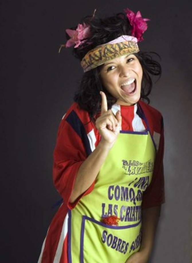 La muerte de la comediante, cantante y actriz mexicana, Karla Luna, impactó mucho. 'La comadre morena' ('Las Lavanderas') murió el 28 de septiembre a los 38 años de edad a causa del cáncer.