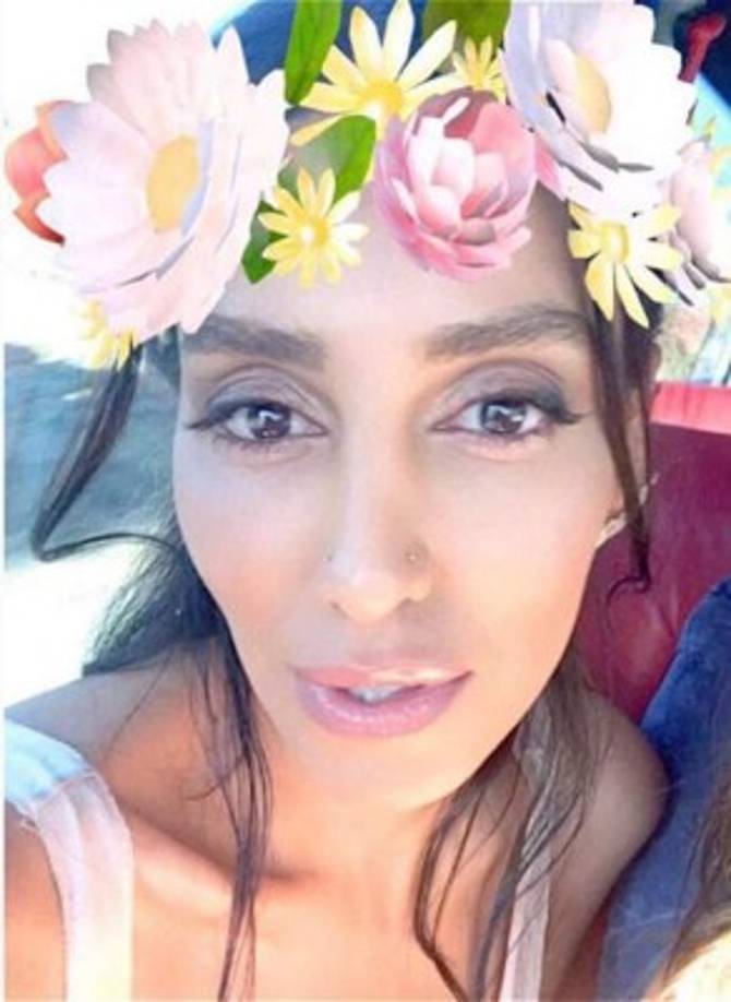 El comité olímpico eligió a Lea T, famosa modelo de Brasil, para llevar la bandera de la inclusión en la ceremonia inaugural.