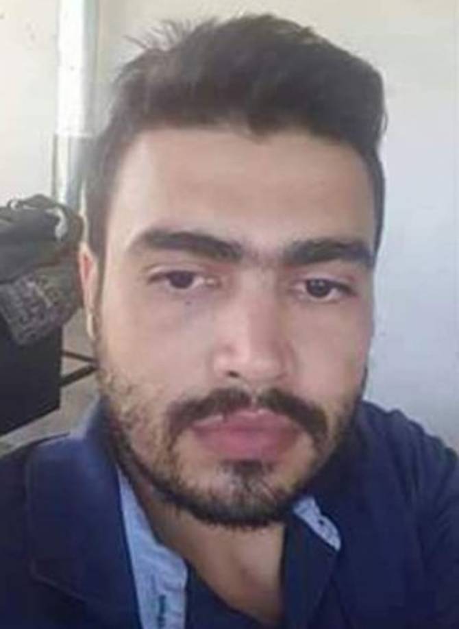 12. Asesinan a hermano del exalcalde de Yoro<br/><br/>Mientras compartían bebidas alcohólicas, tres hombres fueron asesinados el domingo 10 de diciembre, en Los Pinares, Yoro. <br/><br/>Una de las víctimas fue Mario Roberto Urbina (de 31 años), hermano del exalcalde de Yoro, Arnaldo Urbina, quien está recluido en el centro penal de El Progreso. <br/>En el hecho murieron otras dos personas que fueron identificadas como Jorge Armando Lagos Martínez (de 28 años), quien era el guardaespaldas de Urbina. <br/>La tercera víctima es José Julio Santos López (de 39 años).