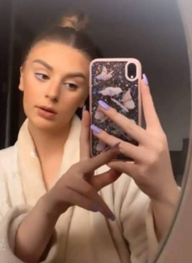 Casi al instante comenzó a sentir calor y náuseas y veía borroso